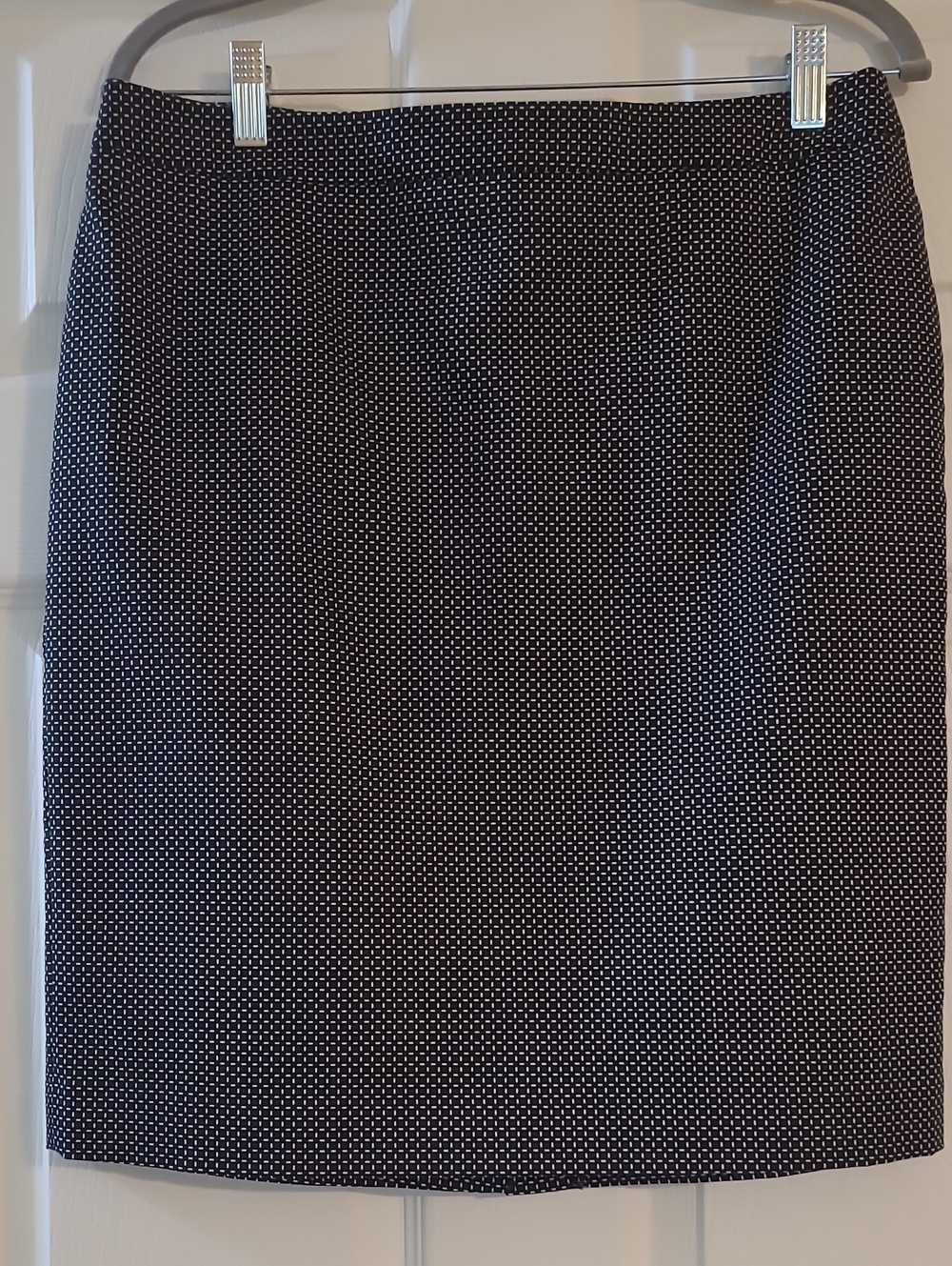 Liz Claiborne Black Pencil Skirt with White Micro Dot Print